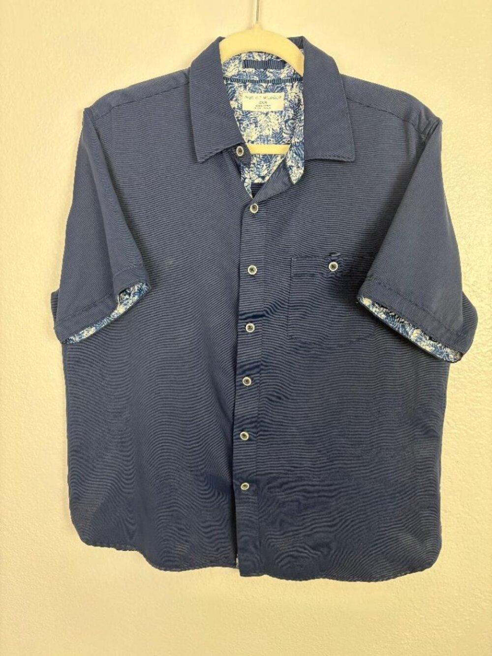 Age Of Wisdom Mens Short Sleeve Button Shirt Navy Blue Small